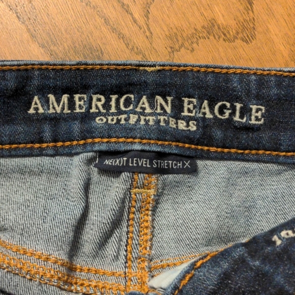 American Eagle Jean Shorts - Picture 3 of 4